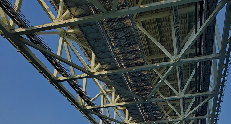 インフラ点検 橋梁添架管路点検