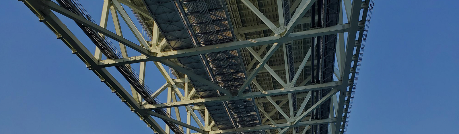 インフラ点検 橋梁添架管路点検